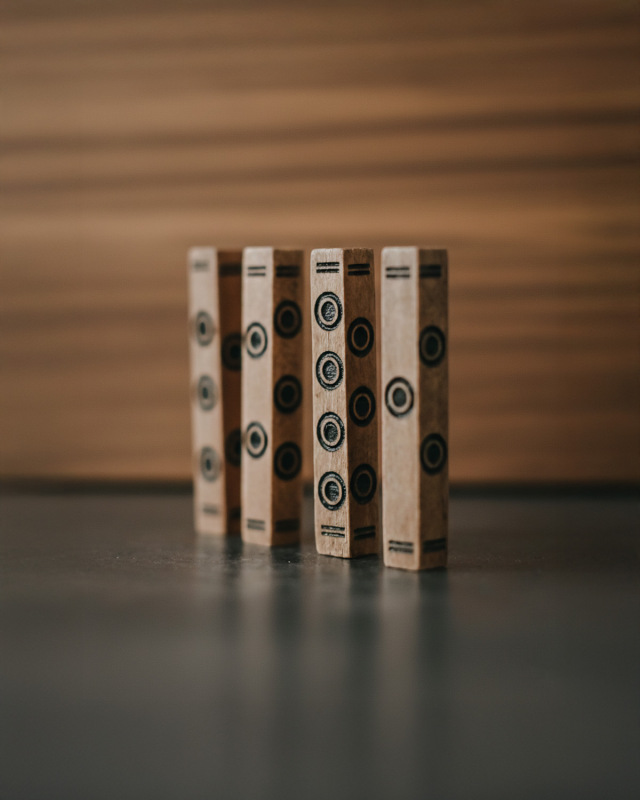 Historické paličkové kocky – Bukové drevo (Štvorstenné) 2