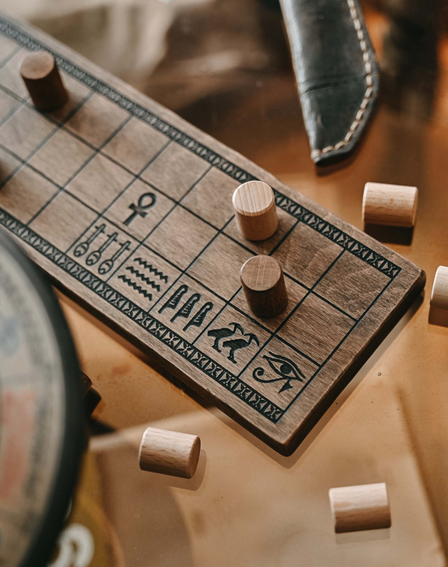 Senet egyptská spoločenská hra 8